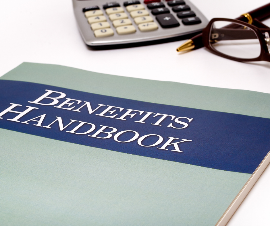 Benefits of Using an Employee Handbook Builder